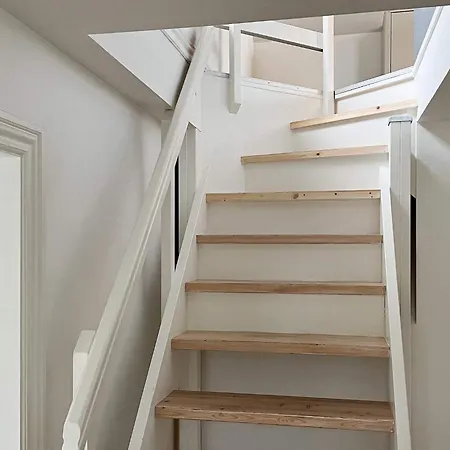 Three-bedroom In 14 *