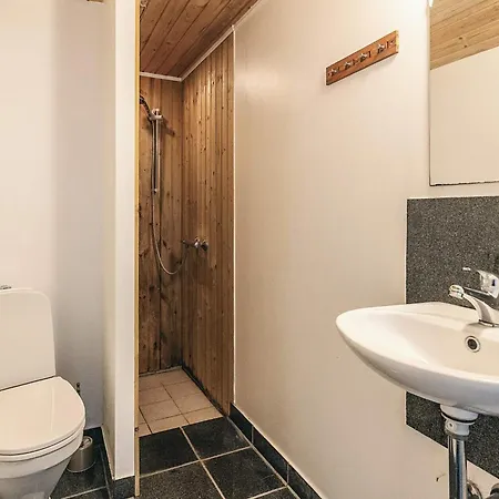 Σπίτι διακοπών Three-bedroom In 14 *